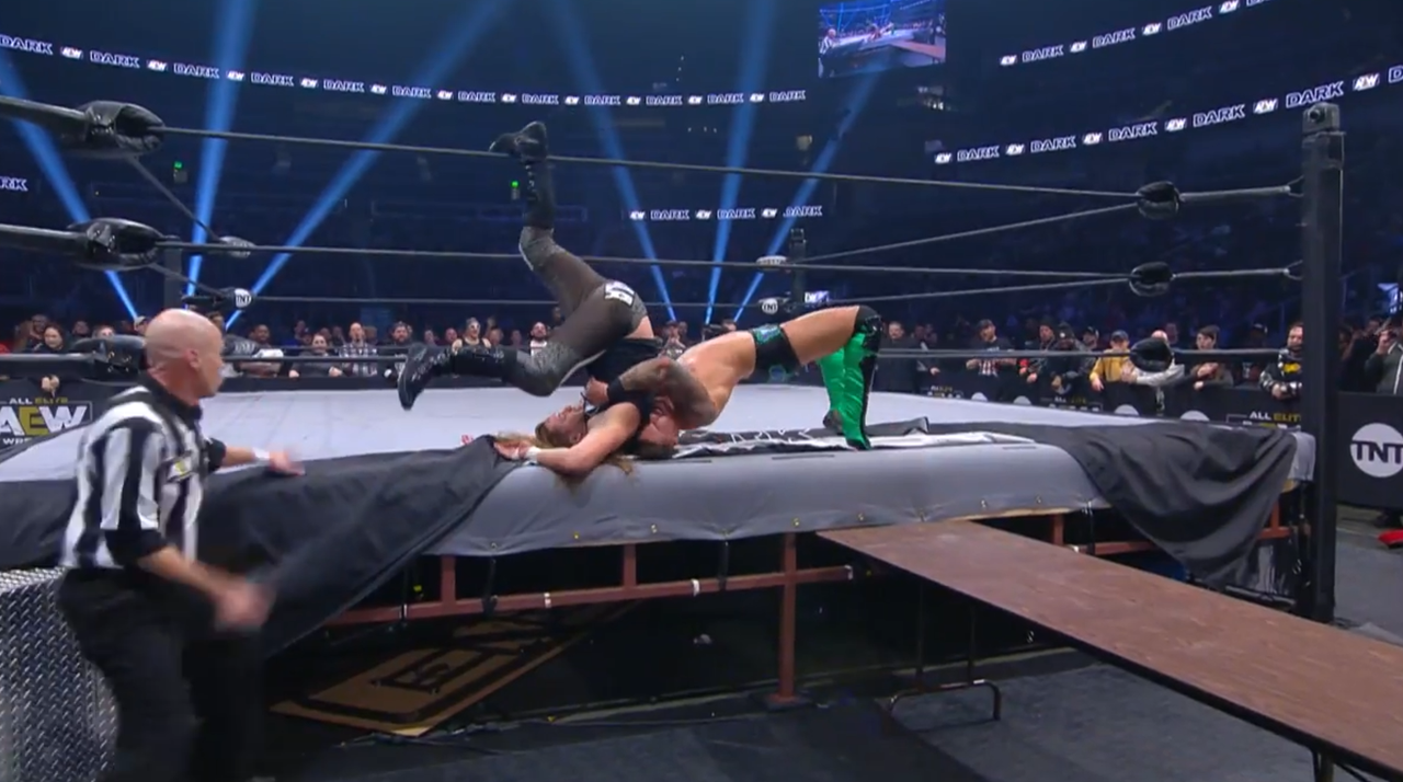 AEW Dark - Ep 21 Falls Count Anywhere: Janela v. Kip Sabian